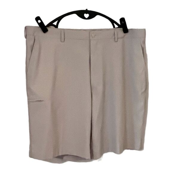 NWT GRAND SLAM Total Tech Performance Flat Front Golf Shorts Men's Size 42 - Picture 1 of 5